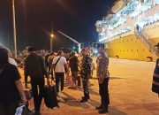 Personil Polres Bintan Laksanakan Pengamanan kedatangan Kapal KM. Umsini