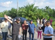 Kadis PUPR Bengkalis bersama Investor China Tinjau Titik Lokasi Pembangunan Jembatan