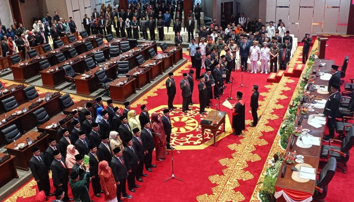 Capt. Luther Jansen Ditunjuk Sebagai Pimpinan Sementara DPRD Kepri