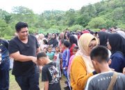 Keseruan Bupati Roby Bersama Masyarakat Tambelan, Senam Sehat Bertabur Doorprize