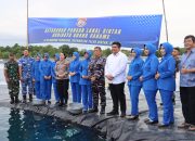 Bupati Bintan Tabur Benih Udang Vaname di Tambak LANAL, Proyeksi Panen Capai 4,2 Ton