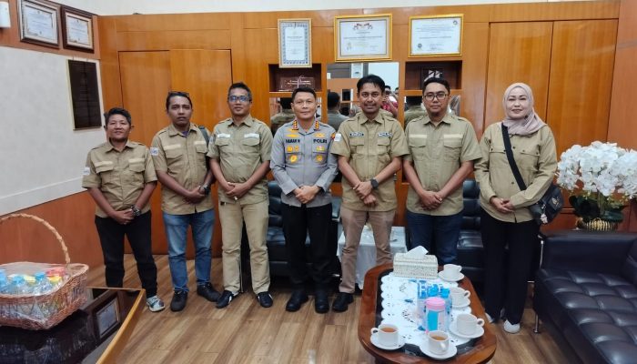 Silaturahmi SMSI Tanjungpinang dan Kapolresta, Bahas Sinergitas Tangkal Hoaxs