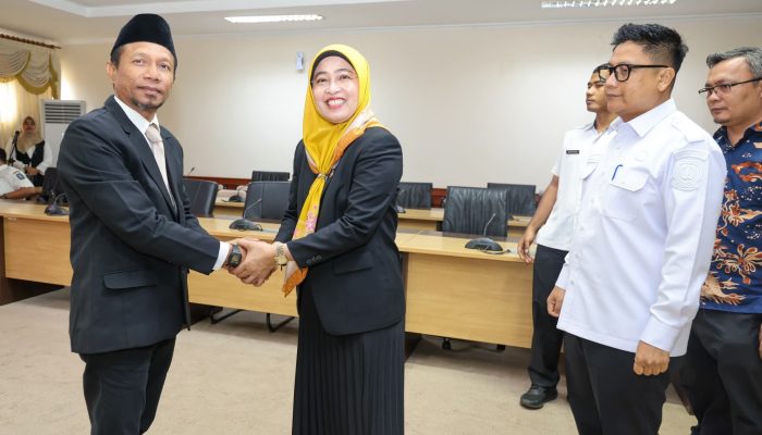 Sejarah Baru di Kepri: Misni, Perempuan Pertama yang Duduki Kursi Sekda