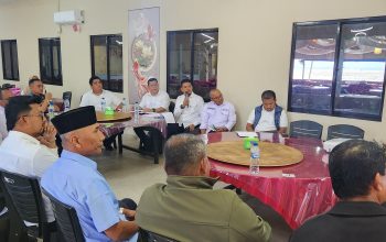 Bupati Roby Pimpin Rapat Pendataan Ulang Bangunan Warga dan Aset TNI AL di Tanjung Uban