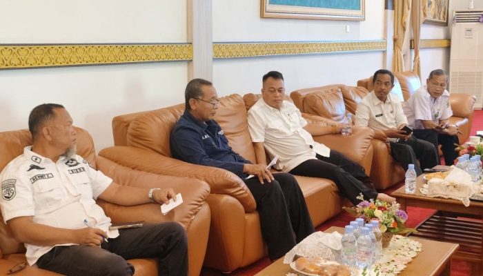Sinergi Pemerintah Daerah dan Swasta Dorong Pengembangan Kawasan Rumput Laut Lingga