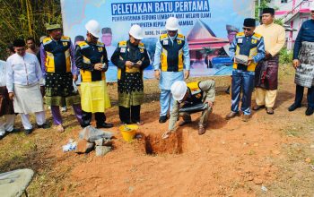 Bupati Aneng Resmi Letakkan Batu Pertama Gedung LAM Anambas, Simbol Kebangkitan Budaya Melayu