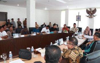Ketua DPRD Kepri Janji Bawa Aspirasi Nelayan ke Pusat: Izin Sedimentasi Pasir di Numbing Belum Terbit