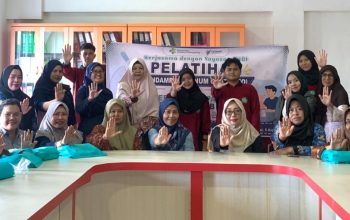 Poltekkes Kemenkes Tanjungpinang dan PKBI Kepri Perkuat Kompetensi PMO Pasien TB RO