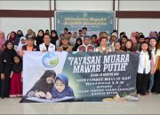 Bukan Sekadar Berbagi, Yayasan Muara Mawar Putih Hadirkan Kebersamaan untuk Santri Sarah Khadijah