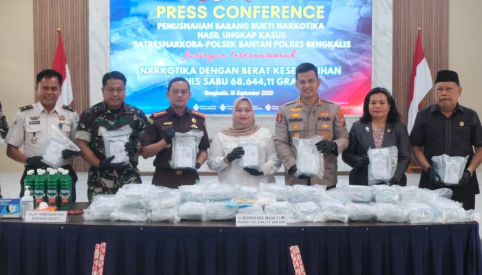 Dihadiri Bupati, Polres Bengkalis Musnahkan Barang Bukti Narkotika Sebanyak 68,6 Kilogram