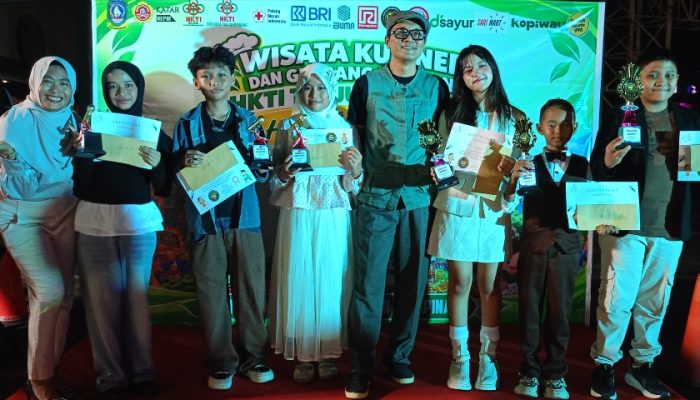 Eks Gitaris Tiket Teguh Diswanto Jadi Juri Karaoke Anak