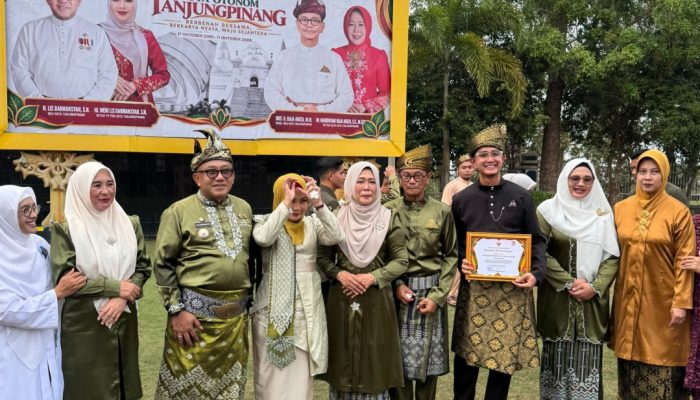 Perkuat Peran Jaga Pasokan dan Stabilitas Harga Pangan, ADIBAPOK Tanjungpinang Terima Penghargaan Wali Kota Tanjungpinang